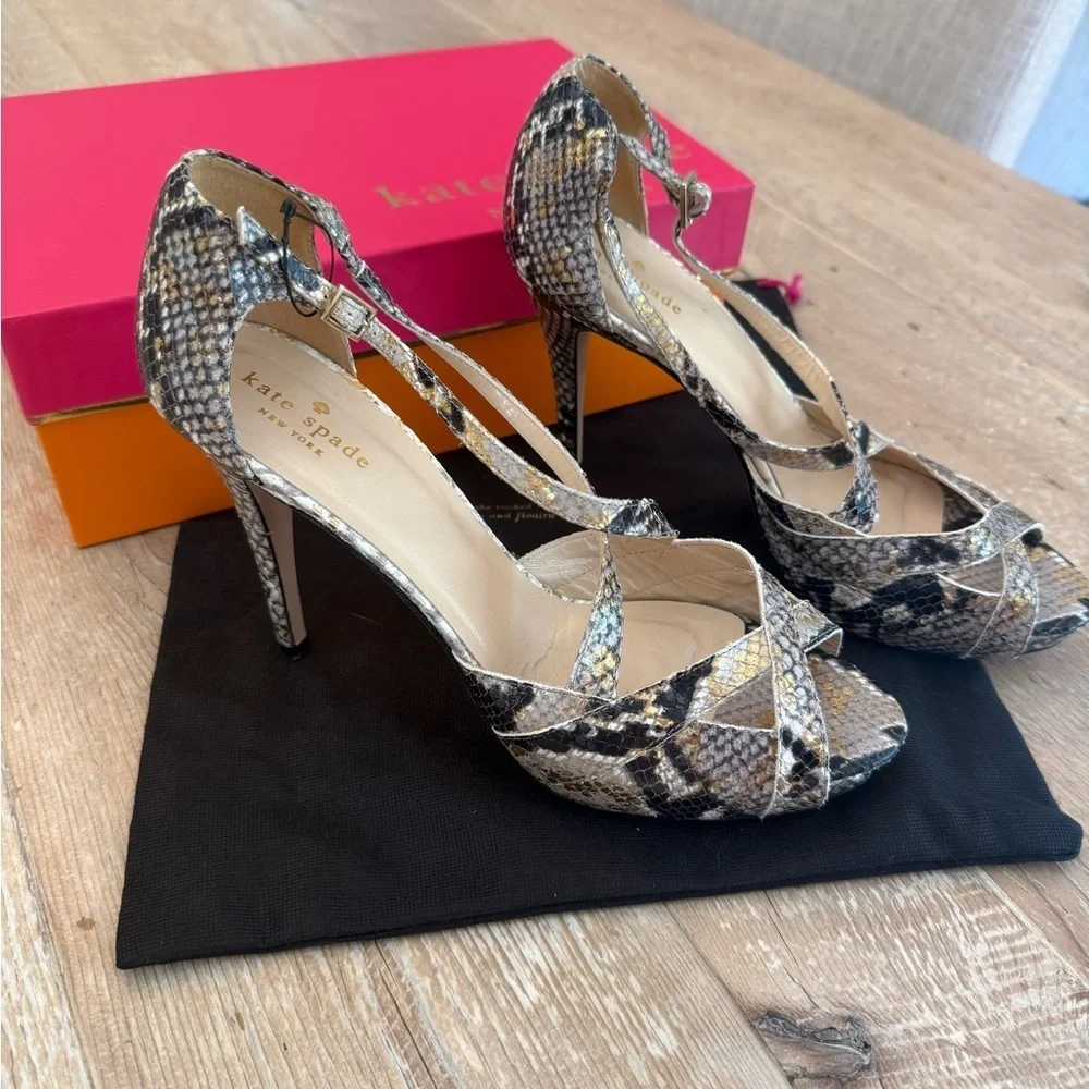 Kate Spade Italian platform neutral snake metallic open toe heels 9.5 EUC